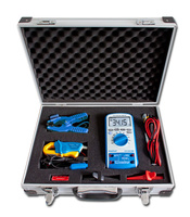 PeakTech 8100 USB True RMS Clamp Multimeter Kit