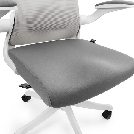 ARON White swivel office chair