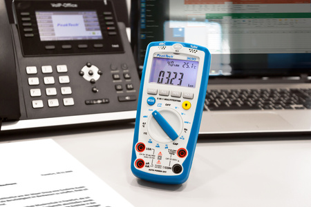 PeakTech 3690 5-in-1 Environmental Meter