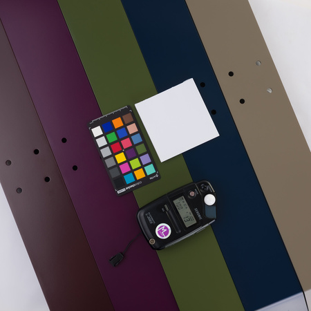 Biurko regulowane Vegard elektryczne dwusilnikowe MDF granatowo-złote