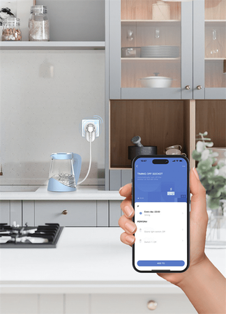 Spacetronik SL-PS11 Wi-Fi inteligentná zásuvka s osvetlením