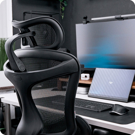 Doris 30 Swivel Office Chair Black
