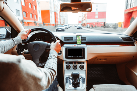 Spacetronik SR-002 car phone holder