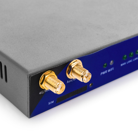 Spacetronik SIR451 LTE Kat. 4 Wi-Fi N300 Router