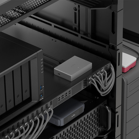 Przełącznik KVM IP HDMI 4K PoE USB Comet PoE GL-RM