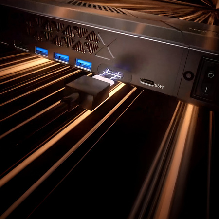 Dokovacia stanica Minisforum MGA1 s grafickou kartou