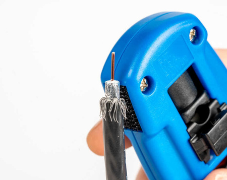 Coaxial cable insulation stripper CST-92