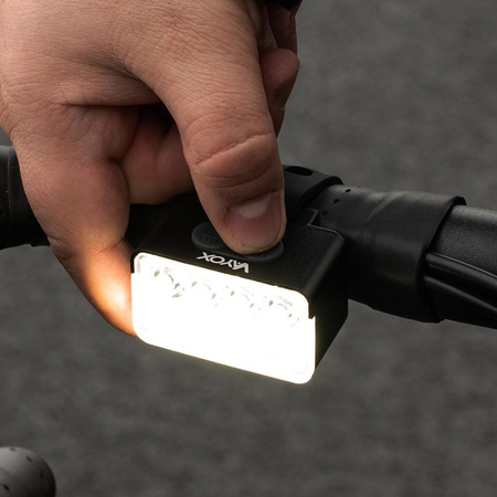 Přední světlo na kolo 8xLED 900lm VA0151