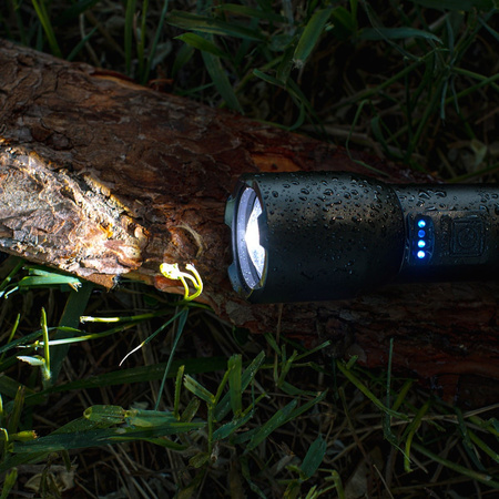 Aluminum 20W 800lm tactical flashlight VAYOX VA0180