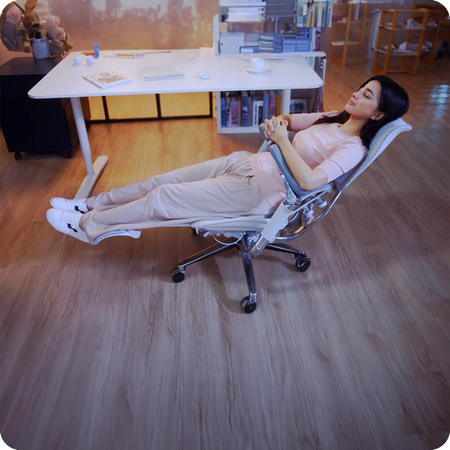 Kancelárske otočné kreslo Springle 66 čierne