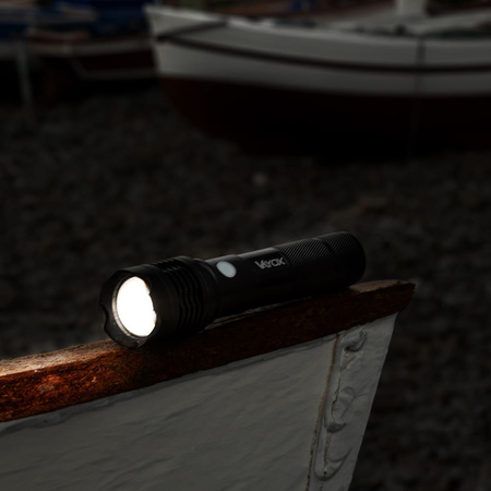 Latarka taktyczna metalowa 10W 800lm VAYOX VA0116