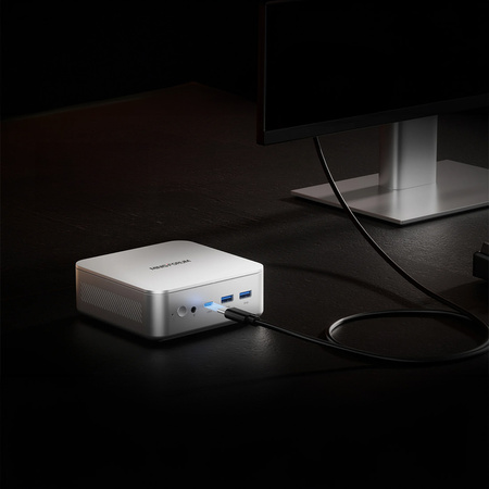 Minisforum AI370 32GB 1TB, AMD Ryzen AI 9 HX 370