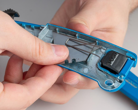 Nóż uniwersalny monterski JONARD UKN-3