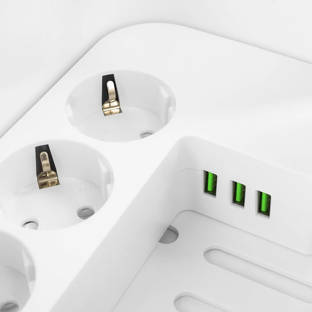 Nabíjecí stanice BOX 5xAC 3xUSB