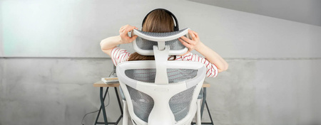 Doris 30 Grey swivel office chair