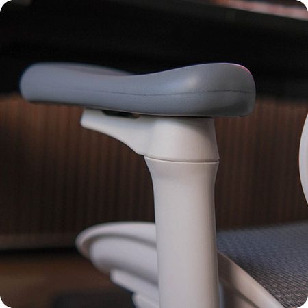 Doris 30 Grey swivel office chair