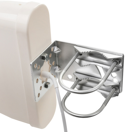 Spacetronik LTE 4G 5G N Richtfunkantenne