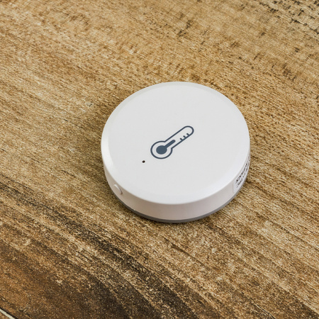 ZigBee Tuya ZB-DTH01W temp. and humidity sensor