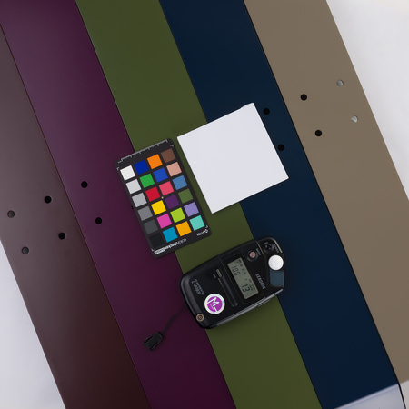 Zestaw ergonomiczny biurowy Biurko Vegard SPEO232 Fotel BARD Lampa Glow D4