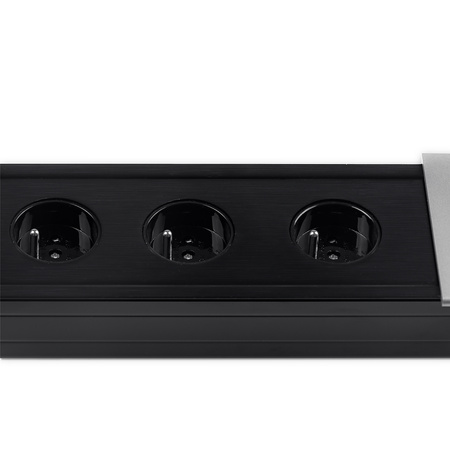 Spacetronik SPS-S33S slide-in countertop socket