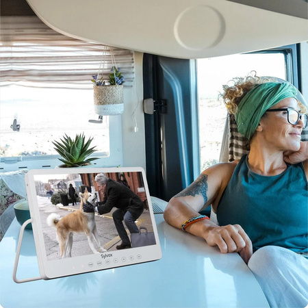 Przenośny TV Smart IP66 z Google TV Sylvox 15.6"