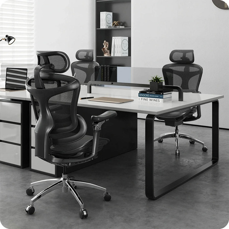 Otočná kancelářská židle Doris 40 Black