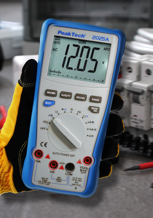 Digitalmultimeter mit Bargraph und USB PeakTech 2025A