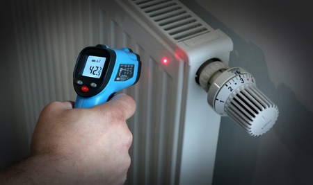 Bezkontaktný laserový pyrometer IR -50 +400°C 4935