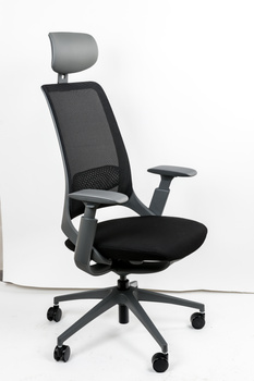 Otočná kancelářská židle Spacetronik MALIK